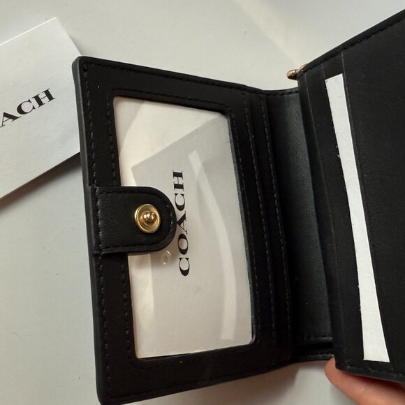 COACH // Snap Wallet With Disco Star Print - Picture 5 of 6